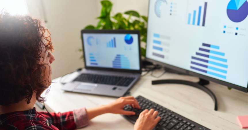 Compucom Blog – Hybrid Employees Spend a Shocking Amount on Tech for Work